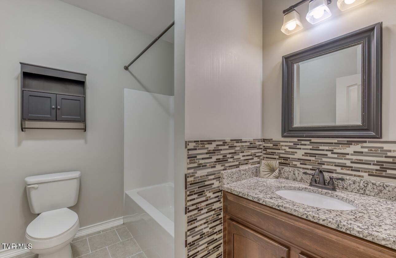 4061 Old Jonesboro Road Bristol, TN 37620 - Photo 29 of 60 IMG_7144