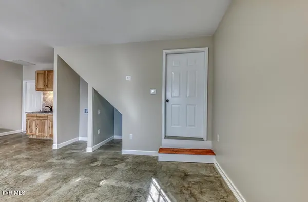 $499,000 | 4061 Old Jonesboro Road, Bristol, TN 37620