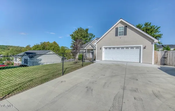 $499,000 | 4061 Old Jonesboro Road, Bristol, TN 37620