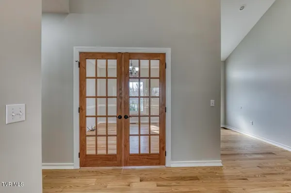 $499,000 | 4061 Old Jonesboro Road, Bristol, TN 37620