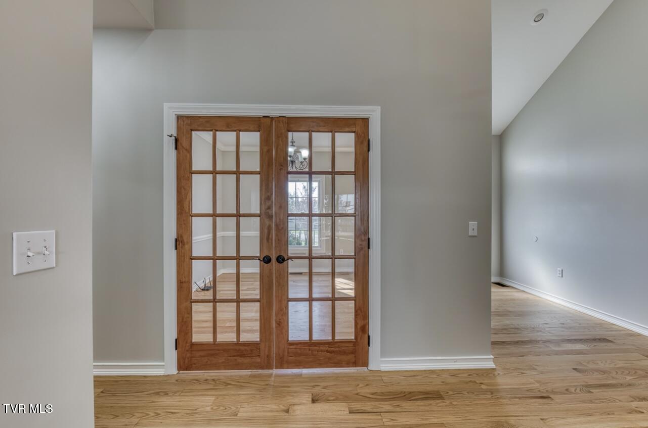 4061 Old Jonesboro Road Bristol, TN 37620 - Photo 10 of 60 IMG_7125