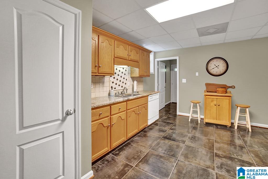 716 Carl Raines Lake Road Birmingham, AL 35244 - Photo 28 of 44