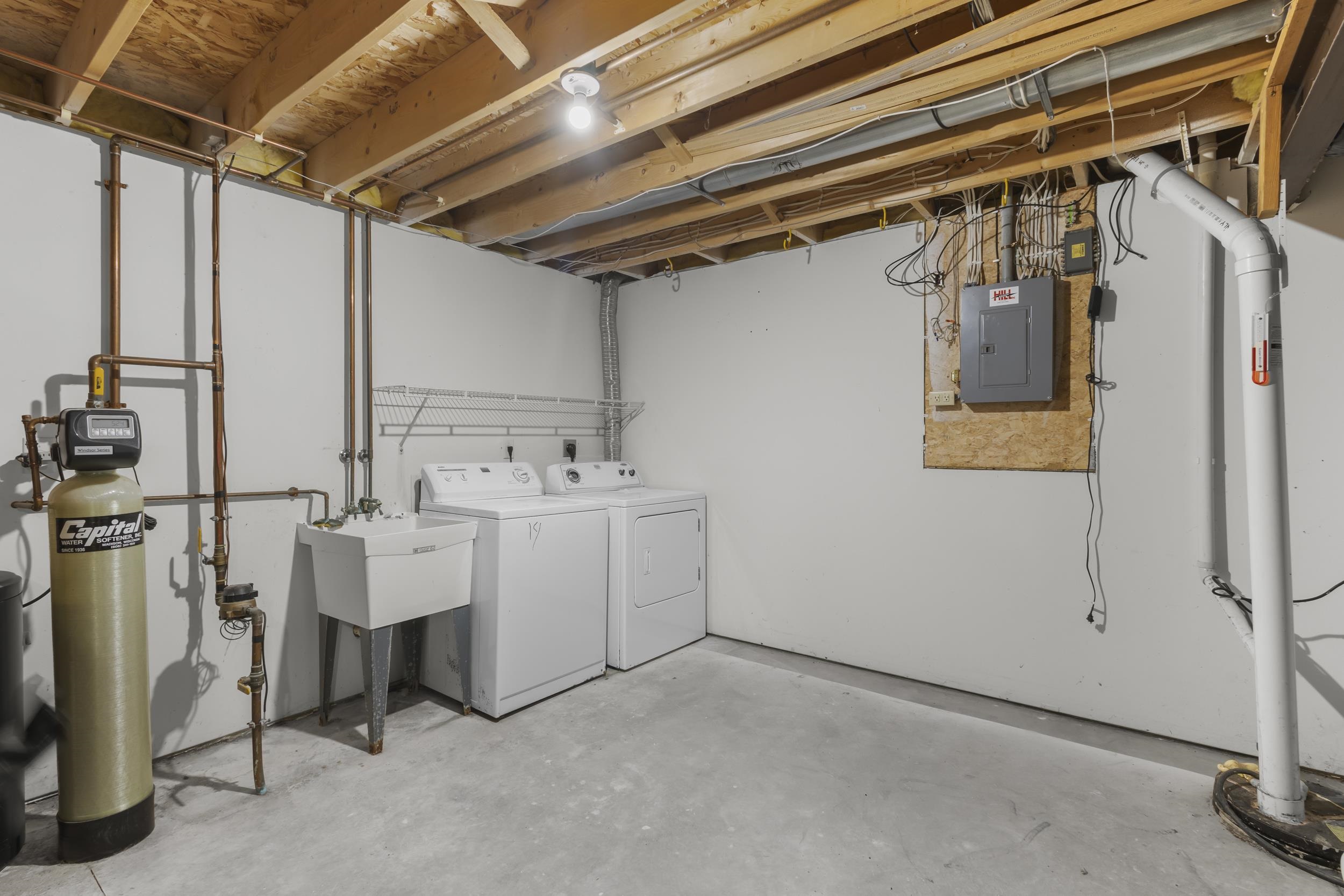 6121 Roseberg Road Madison, WI 53719 - Photo 33 of 49