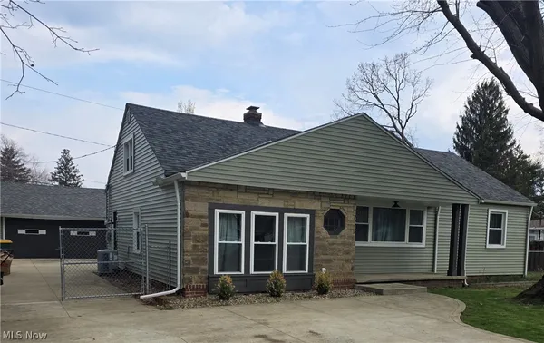 $349,900 | 6175 Dawson Boulevard, Mentor, OH 44060