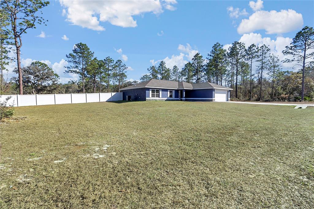 8265 Southwest 128th Terrace Dunnellon, FL 34432 - Photo 3 of 43