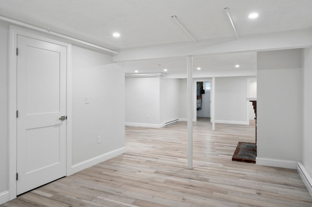 39 Bacon Road Belmont, MA 02478 - Photo 20 of 28 Gallery Image 20