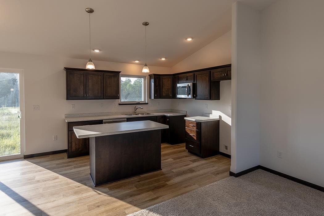228 Leonard Street, Unit FO36 Stevens Point, WI 54482 - Photo 3 of 42