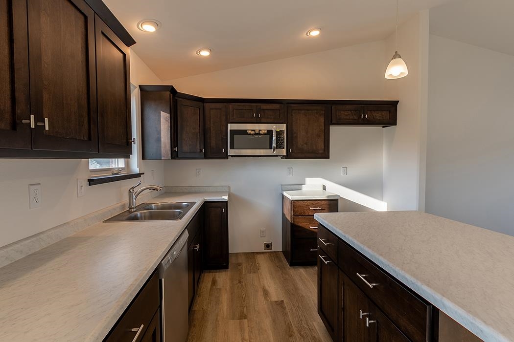 228 Leonard Street, Unit FO36 Stevens Point, WI 54482 - Photo 6 of 42