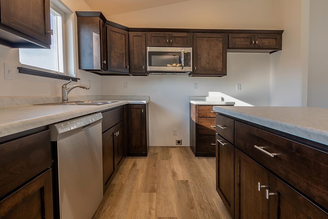 228 Leonard Street, Unit FO36 Stevens Point, WI 54482 - Photo 7 of 42