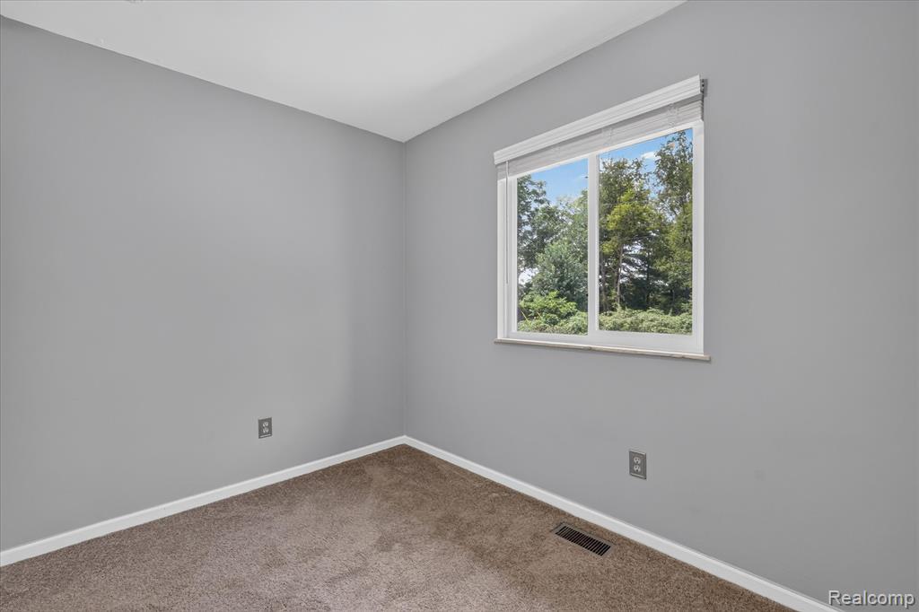 1242 Baldwin Road Lapeer, MI 48446 - Photo 54 of 82 Gallery Image 54