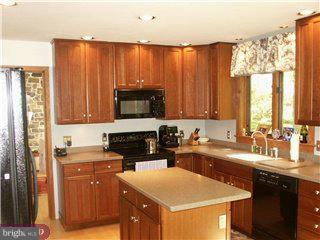 128 Stoney Ridge Road Landenberg, PA 19350 - Photo 2 of 6