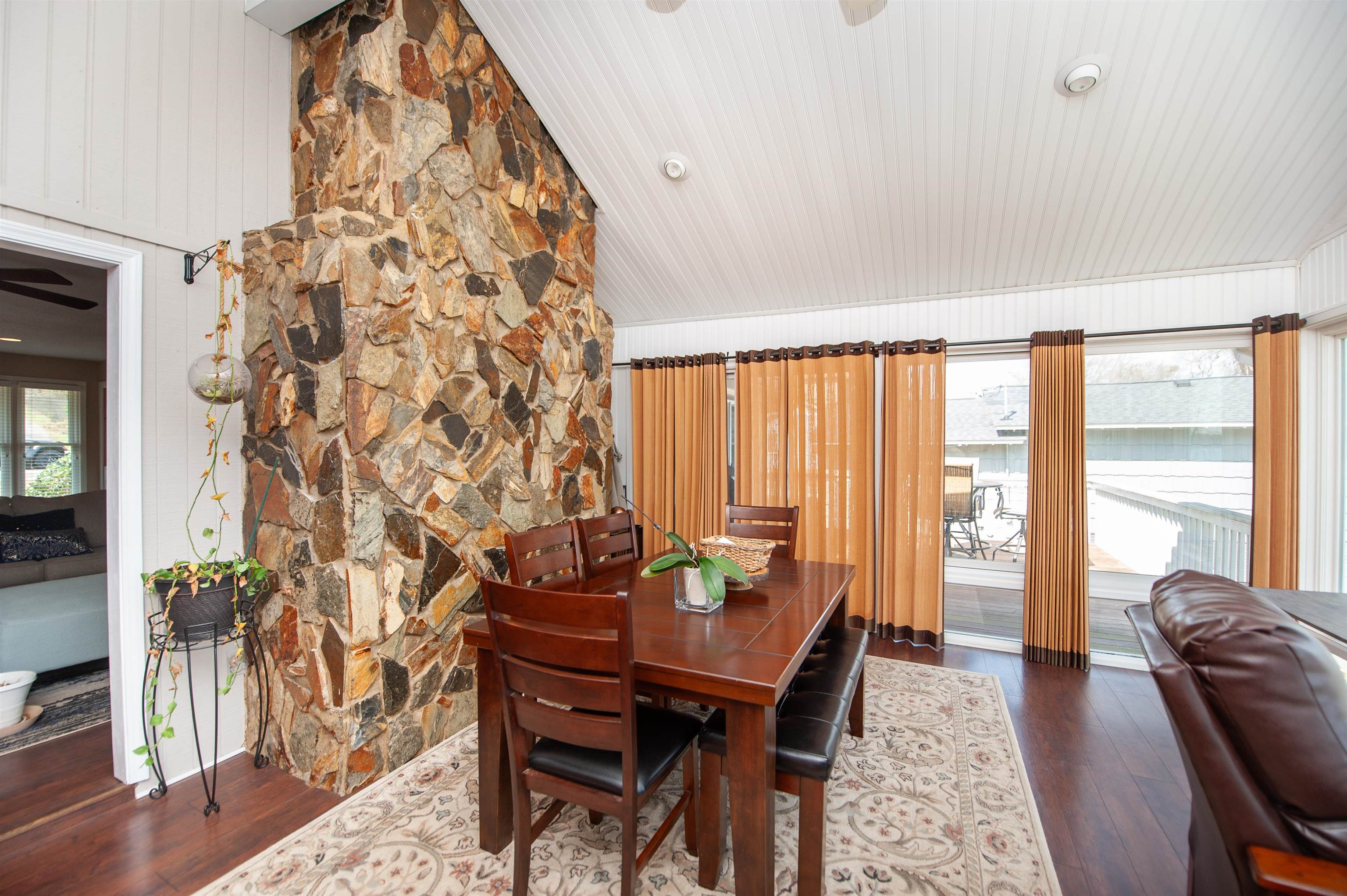 183 Lakeview Drive Inman, SC 29349 - Photo 12 of 47