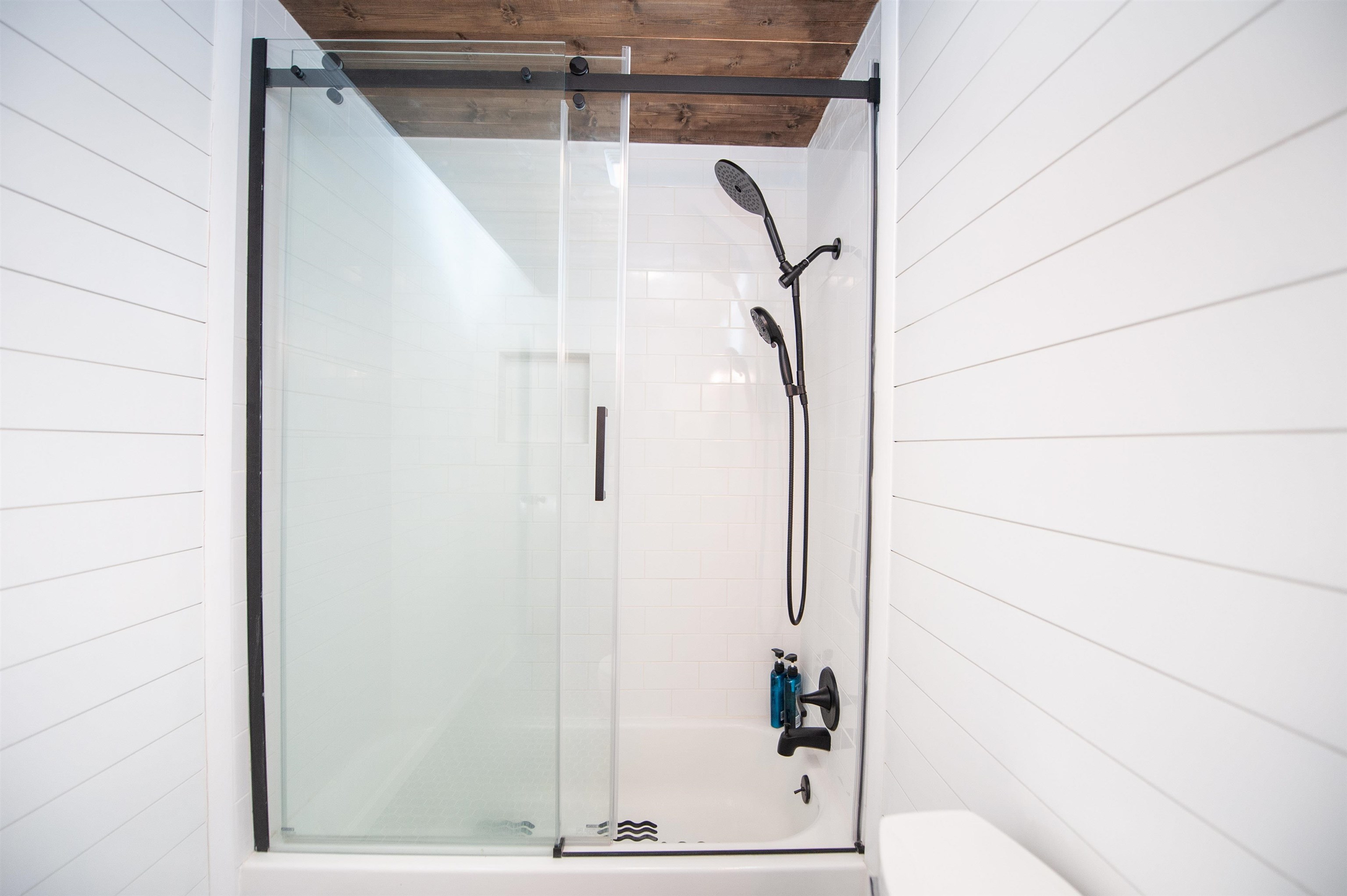 183 Lakeview Drive Inman, SC 29349 - Photo 16 of 47