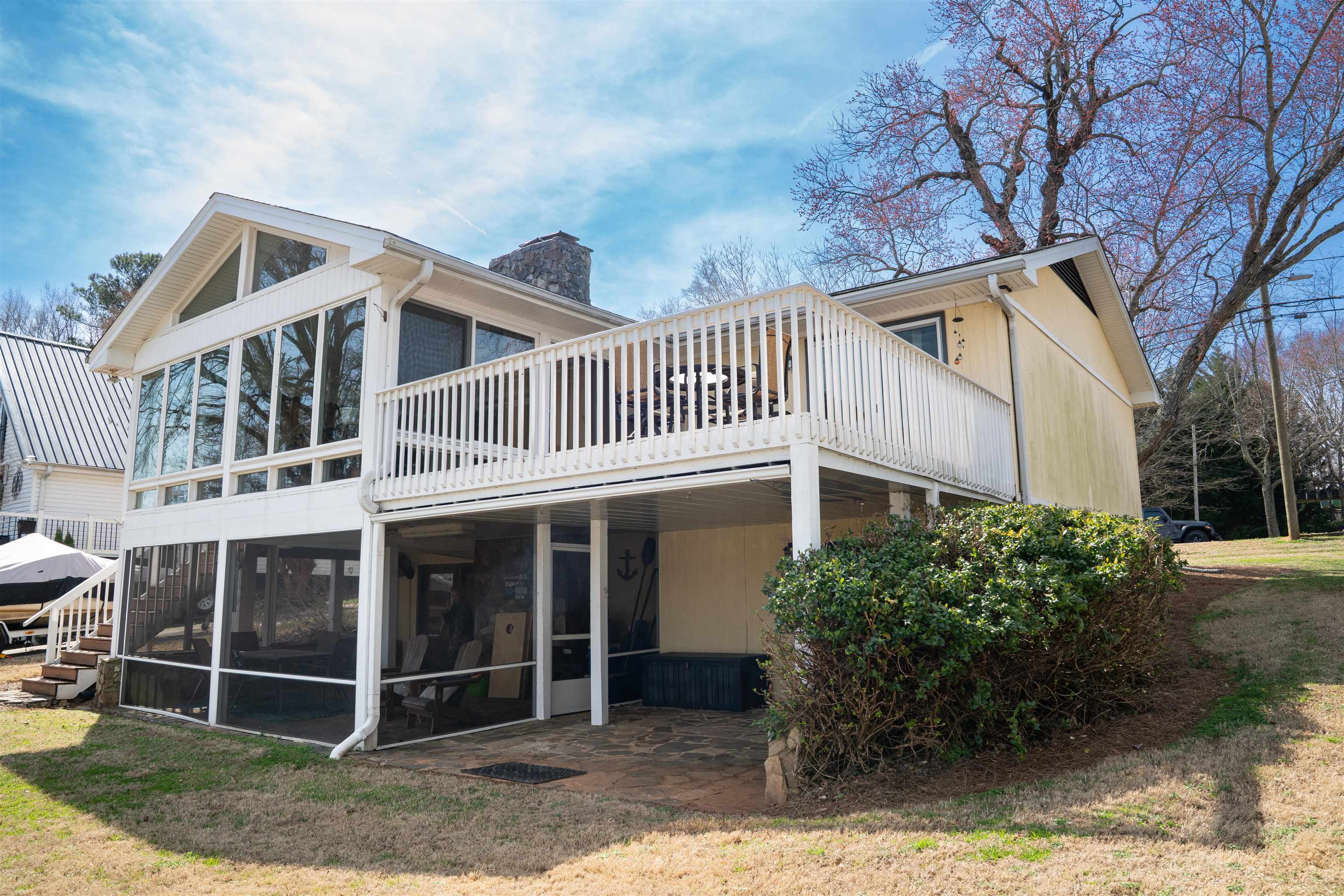 183 Lakeview Drive Inman, SC 29349 - Photo 3 of 47