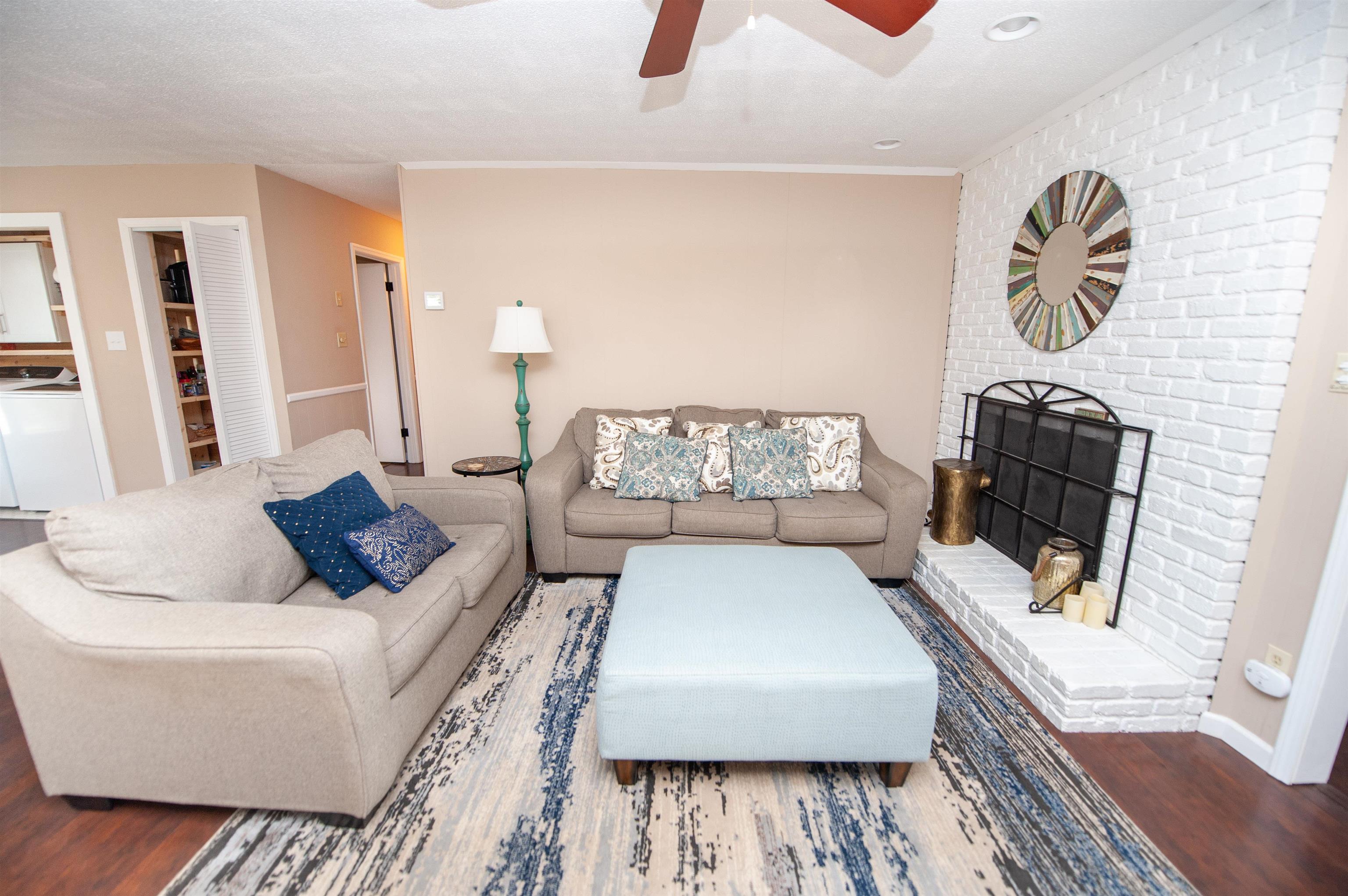 183 Lakeview Drive Inman, SC 29349 - Photo 7 of 47