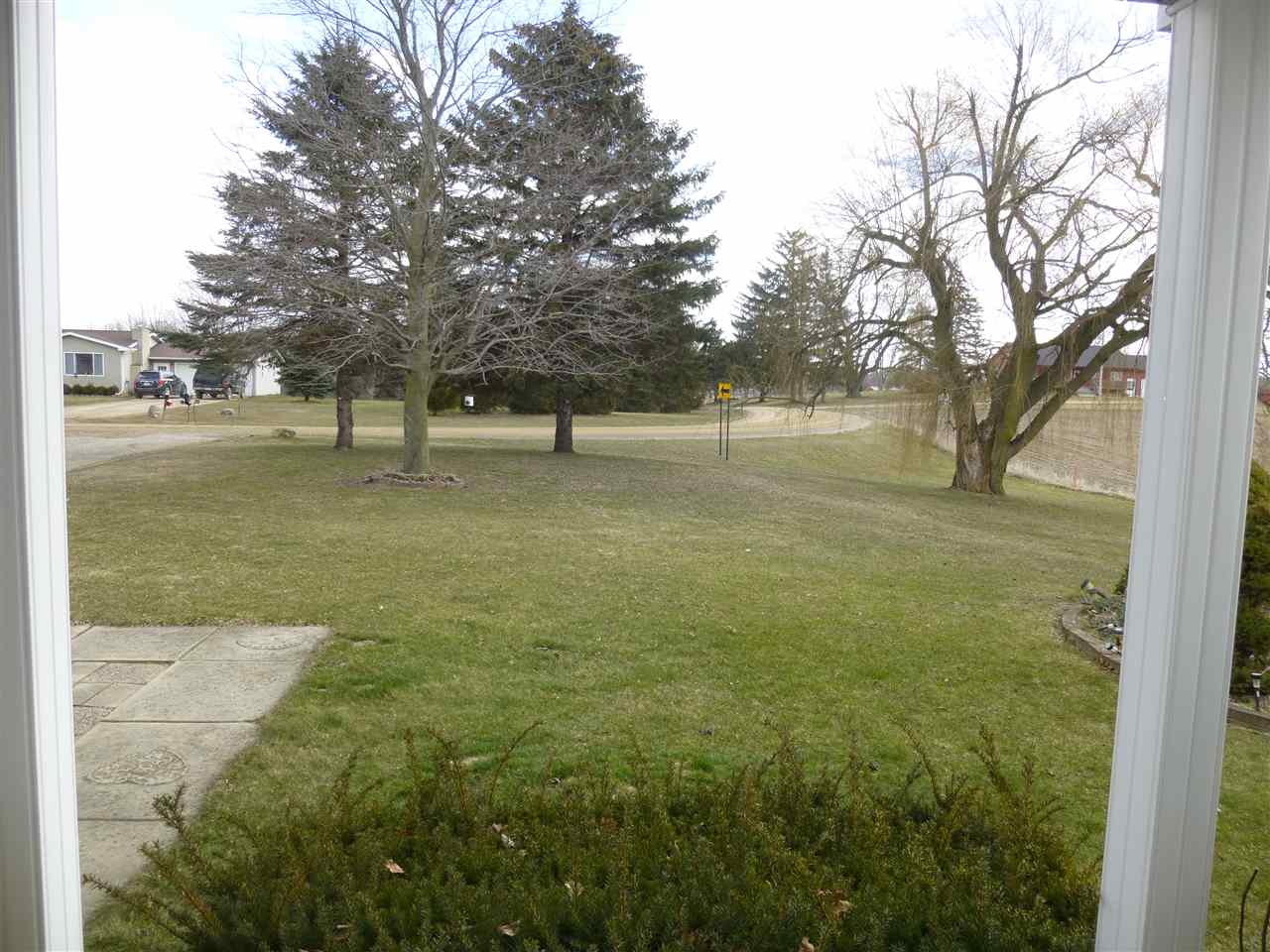 7988 South Vernon Road Durand, MI 48429 - Photo 19 of 50 31392141-18.JPG