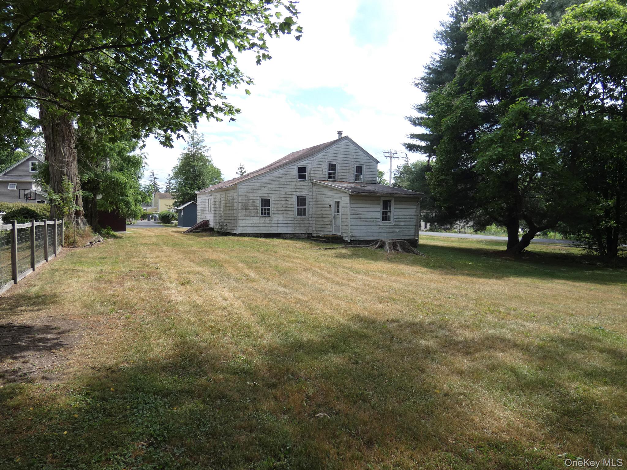 56 Wallkill Avenue Wallkill, NY 12589 - Photo 9 of 10