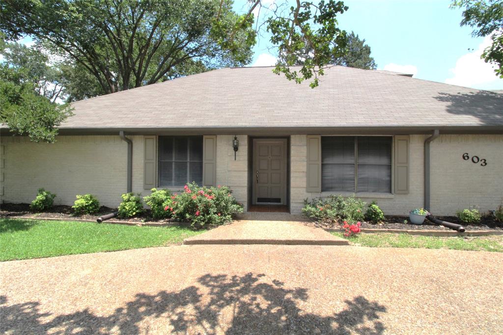 603 Redbud Circle Athens, TX 75751 - Photo 2 of 25
