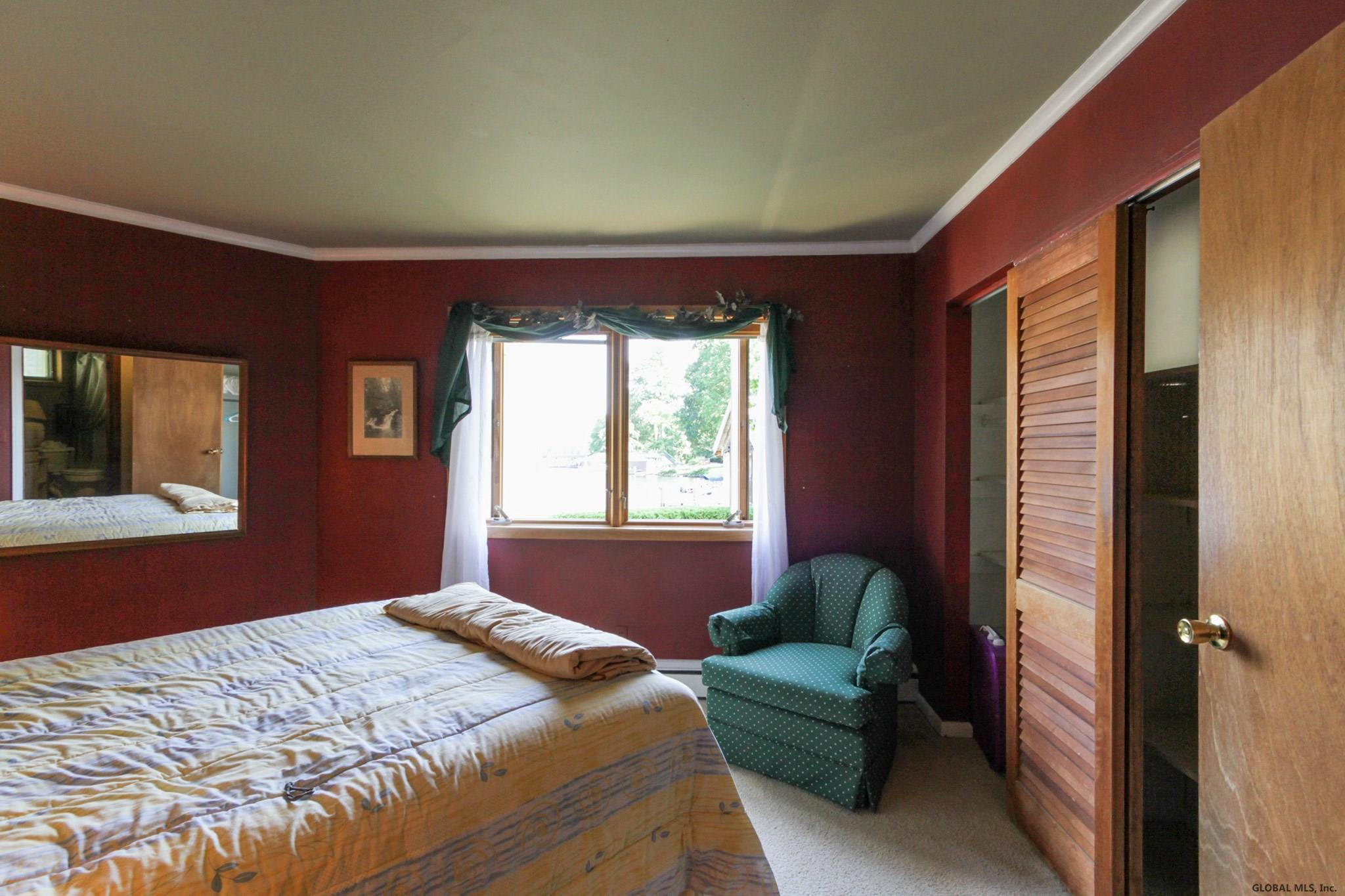 17 Holiday Point Road Queensbury, NY 12804 - Photo 13 of 31 Photo 15