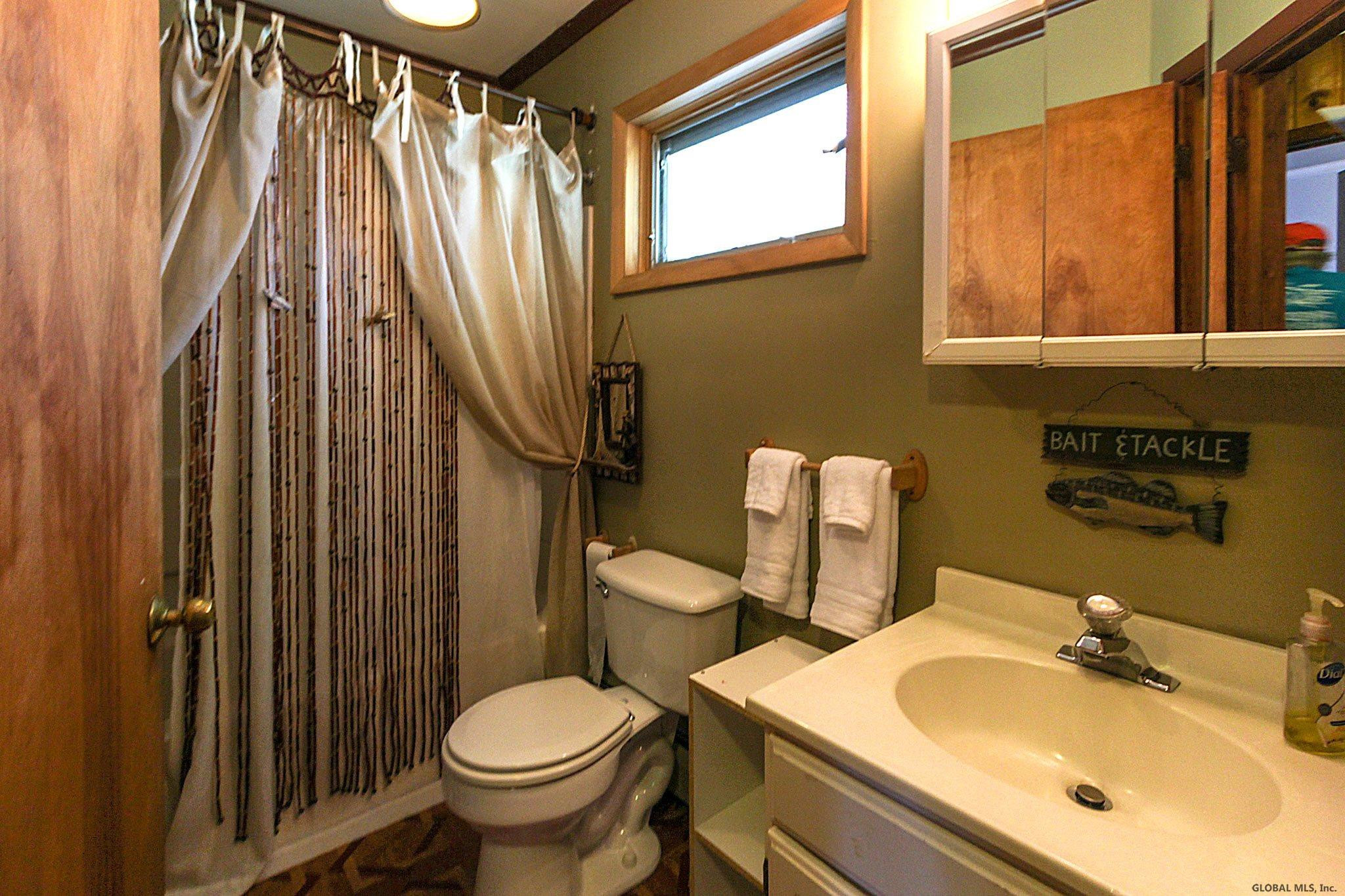17 Holiday Point Road Queensbury, NY 12804 - Photo 14 of 31 Photo 16