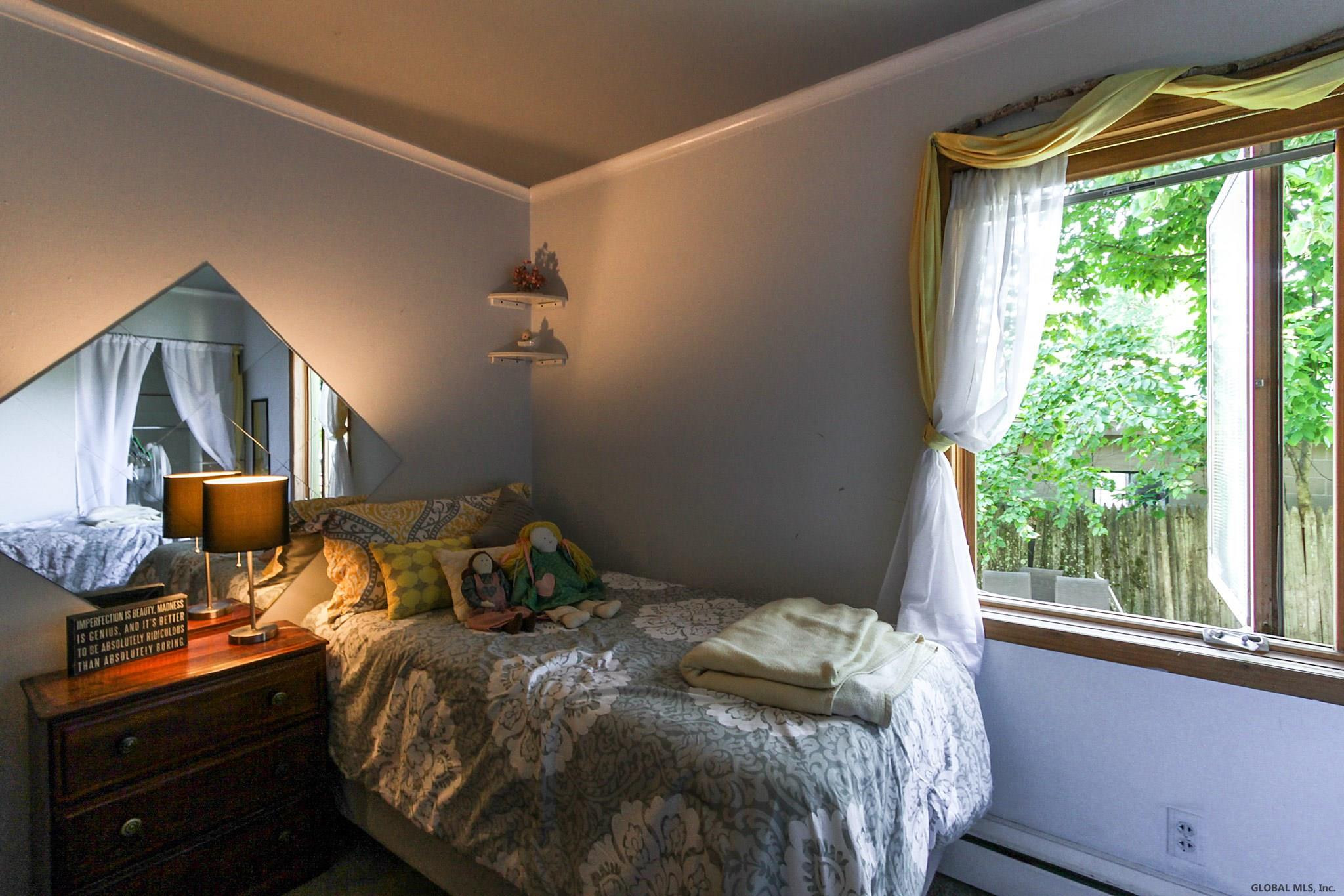 17 Holiday Point Road Queensbury, NY 12804 - Photo 16 of 31 Photo 18