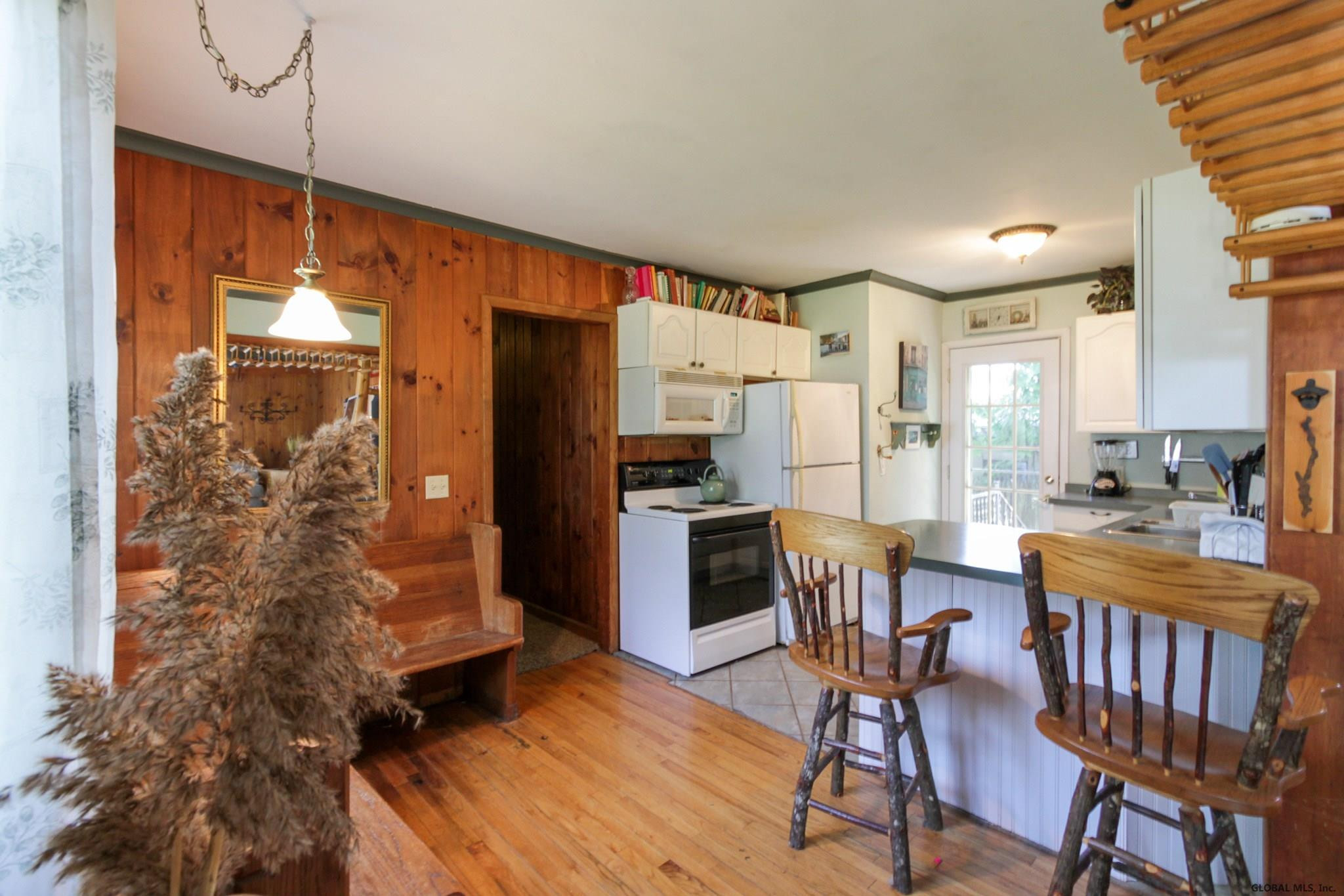 17 Holiday Point Road Queensbury, NY 12804 - Photo 18 of 31 Photo 20