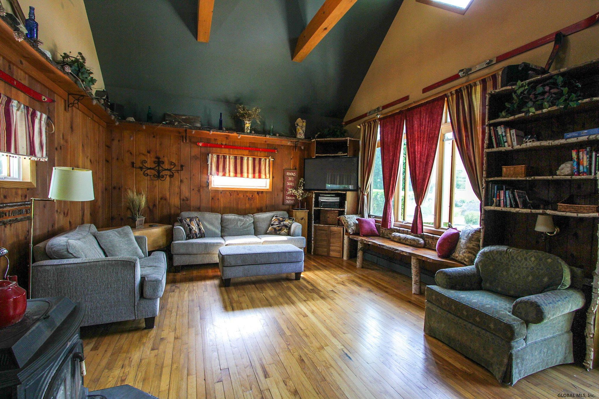 17 Holiday Point Road Queensbury, NY 12804 - Photo 21 of 31 Photo 23