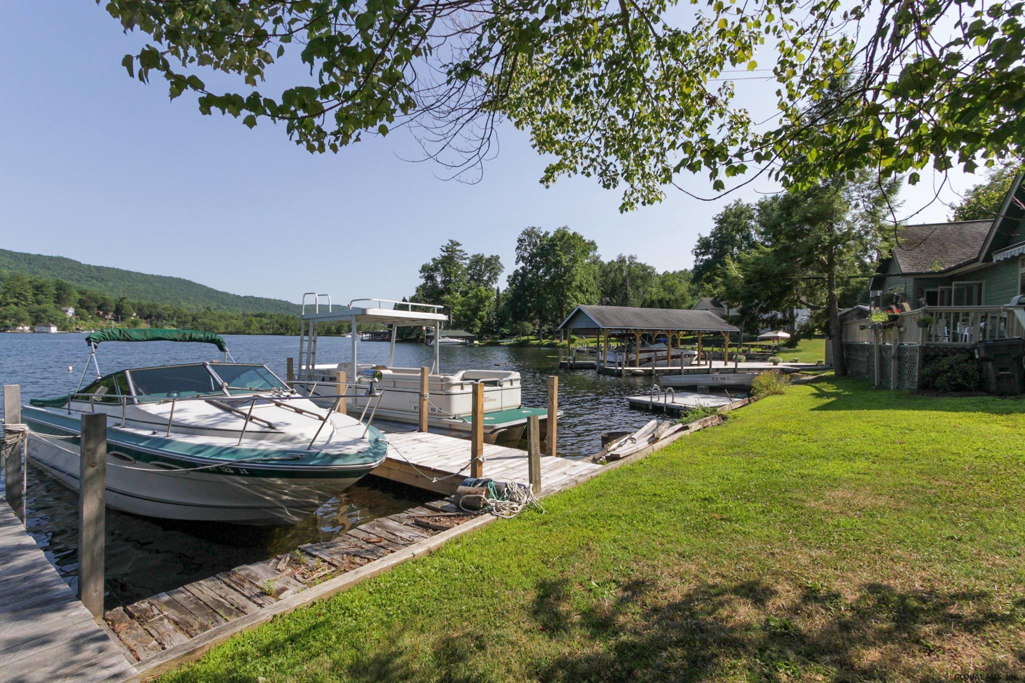 17 Holiday Point Road Queensbury, NY 12804 - Photo 27 of 31 Photo 29