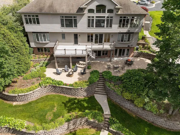 $1,550,000 | 94 Hidden Acres, Appleton, WI 54915