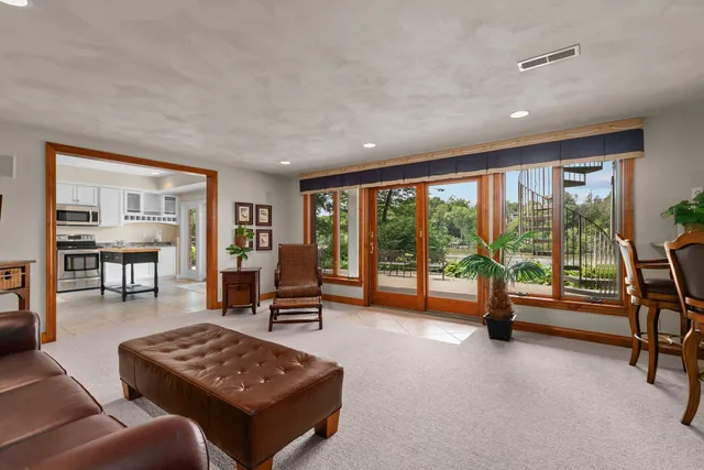 $1,550,000 | 94 Hidden Acres, Appleton, WI 54915