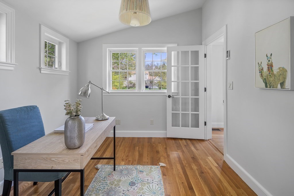 67 Randlett Park Newton, MA 02465 - Photo 18 of 41 a room with furniture and window