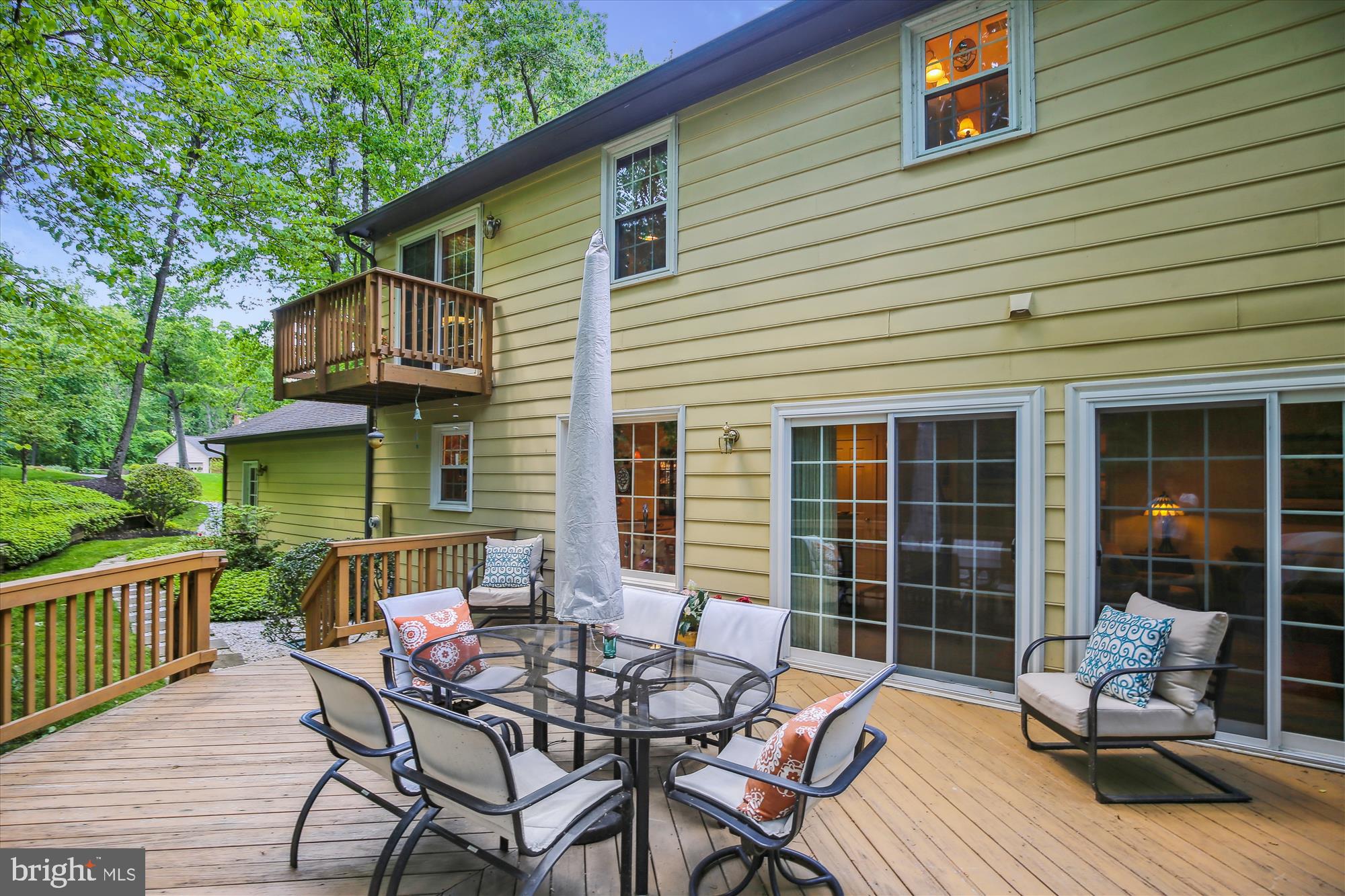 9198 Ripple Brook Road Great Falls, VA 22066 - Photo 17 of 54 Deck