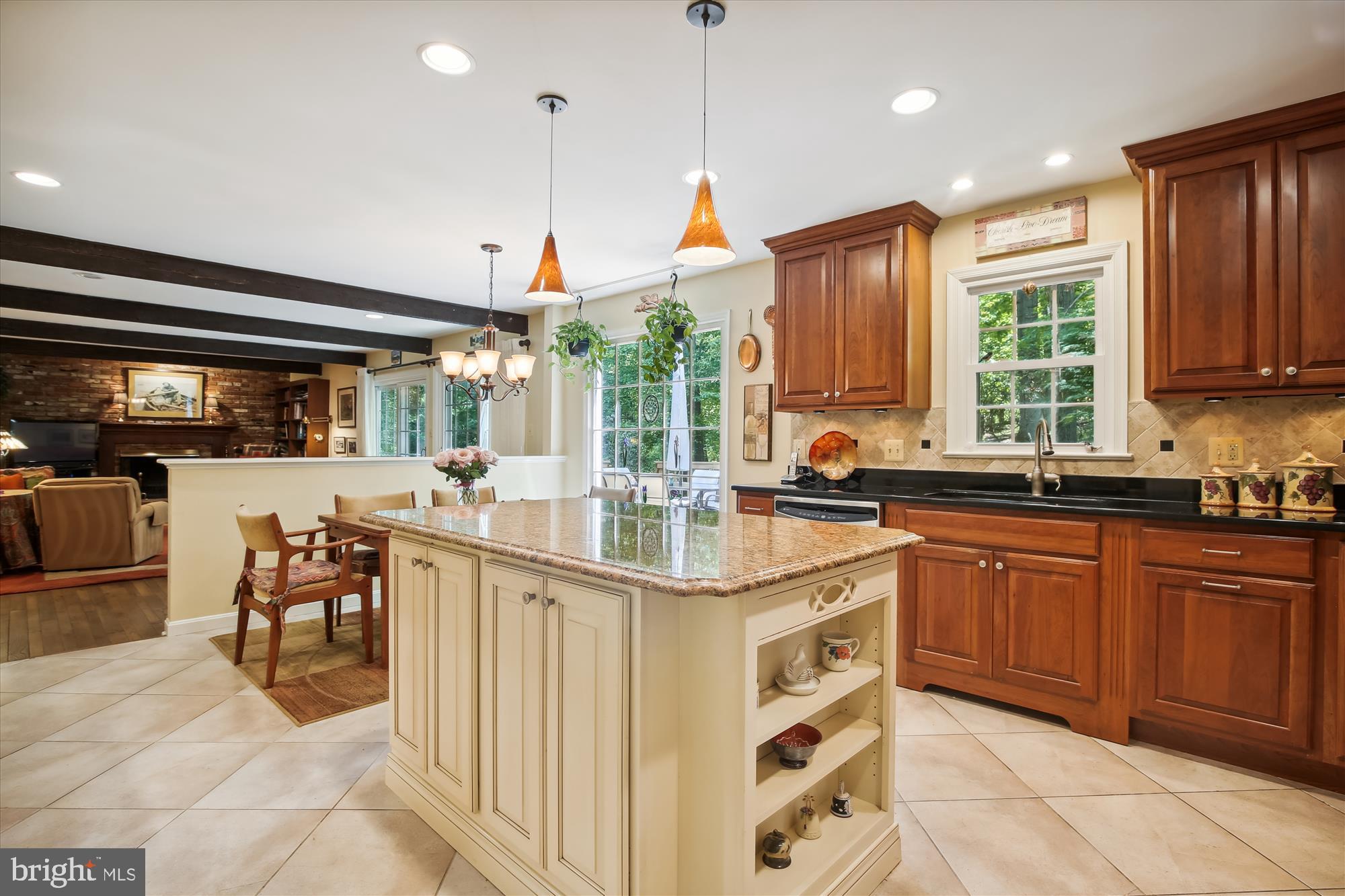 9198 Ripple Brook Road Great Falls, VA 22066 - Photo 9 of 54 Kitchen