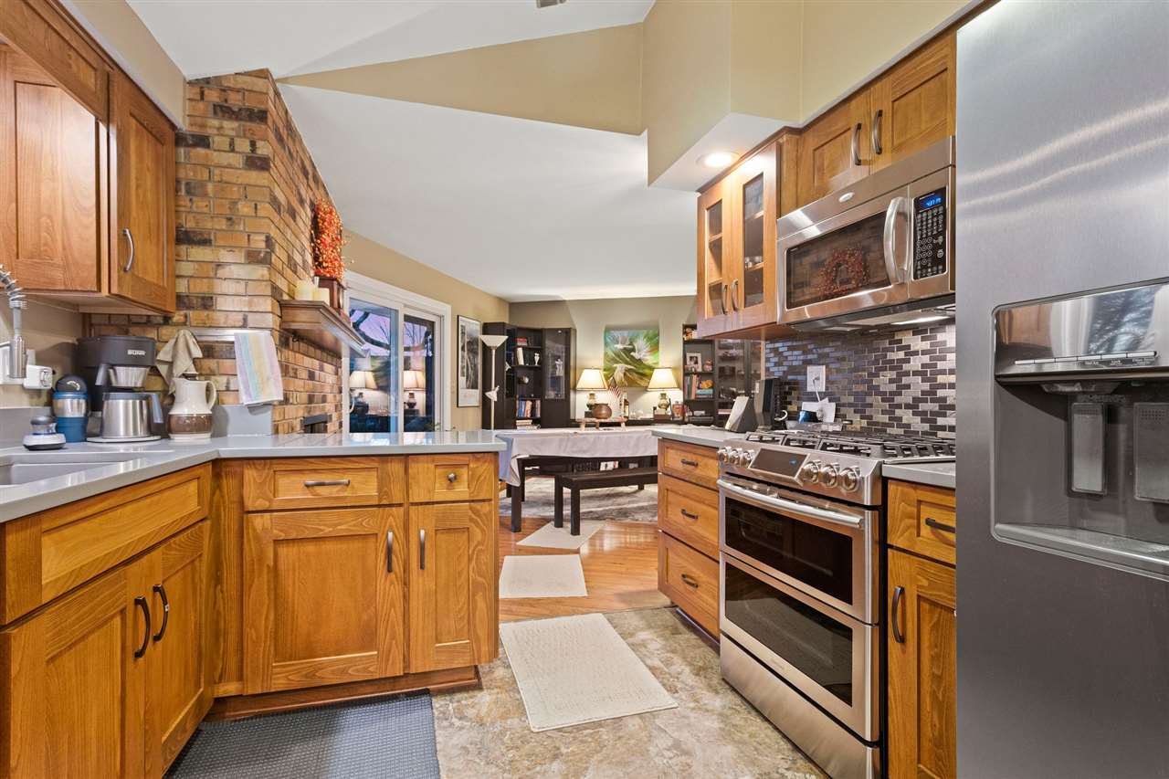 7561 Mill Road Rockford, IL 61108 - Photo 9 of 18 Gallery Image 9