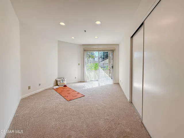 $499,999 | 675 Oak Run Trail, Unit TL206, Oak Park, CA 91377