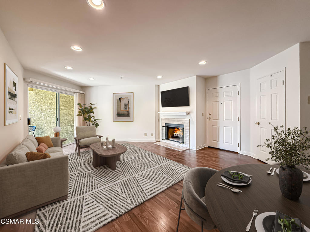 675 Oak Run Trail, Unit 206 Oak Park, CA 91377 - Photo 3 of 47