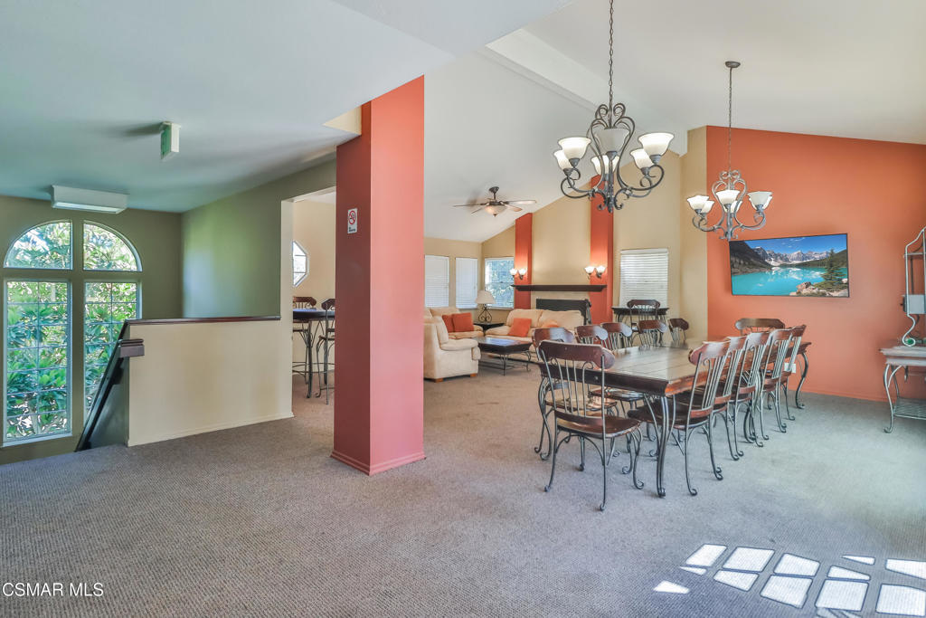 675 Oak Run Trail, Unit 206 Oak Park, CA 91377 - Photo 32 of 47