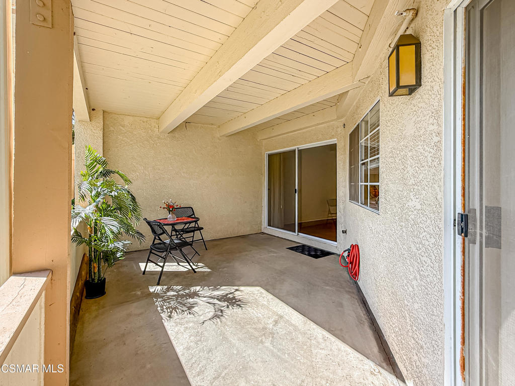 675 Oak Run Trail, Unit 206 Oak Park, CA 91377 - Photo 8 of 47