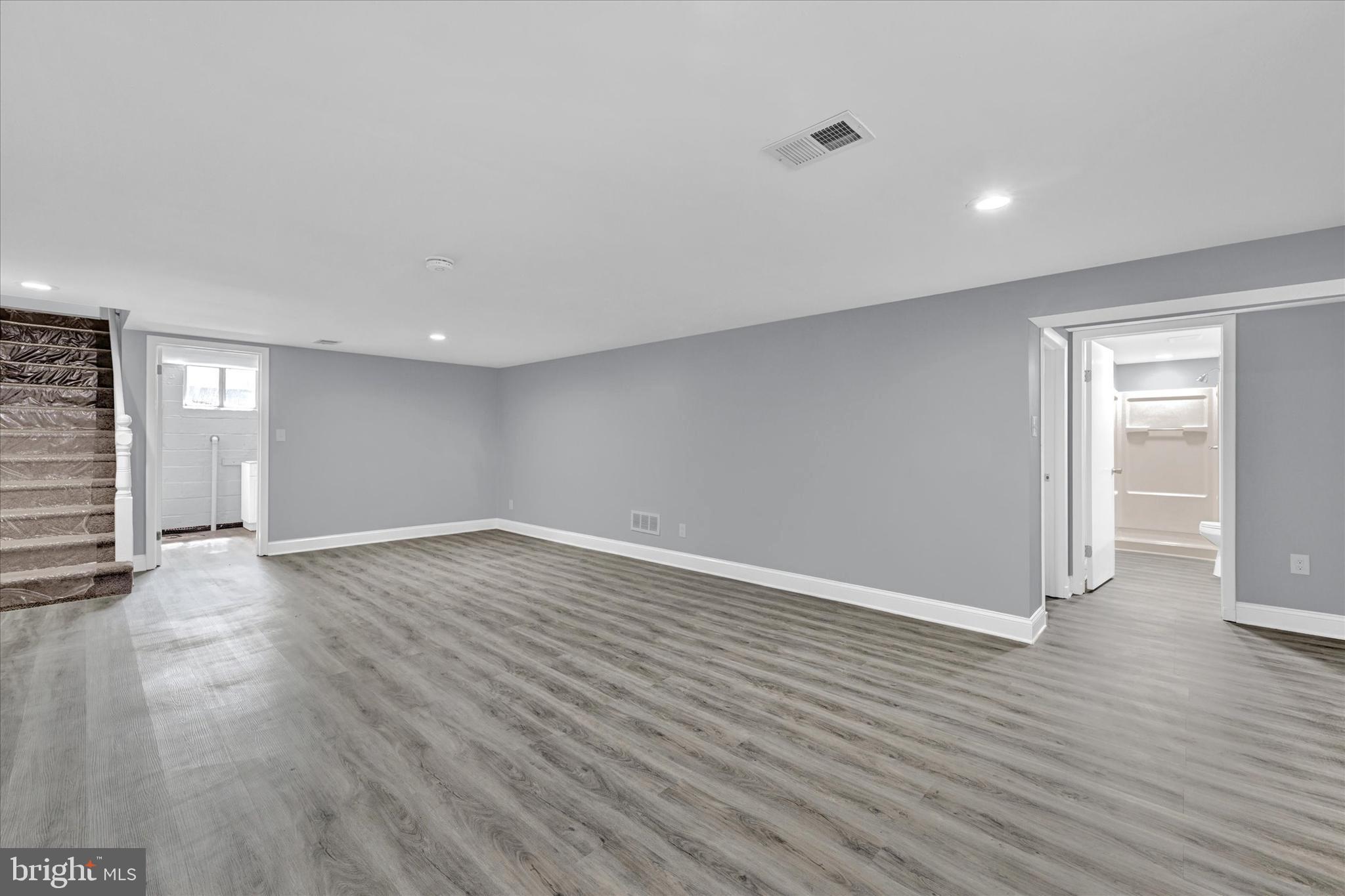 7050 Sollers Point Road Dundalk, MD 21222 - Photo 21 of 28