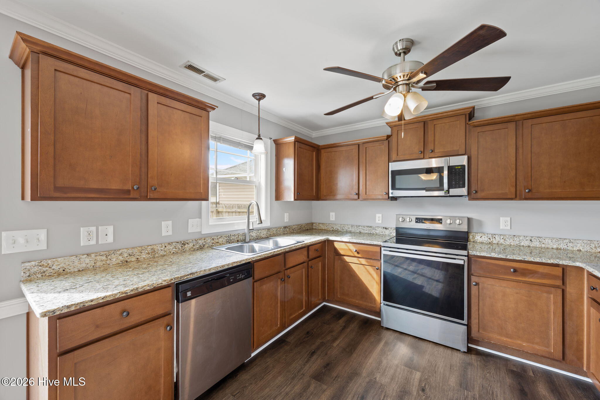 219 Station House Road New Bern, NC 28562 - Photo 14 of 54 11-web-or-mls-0C0A6332