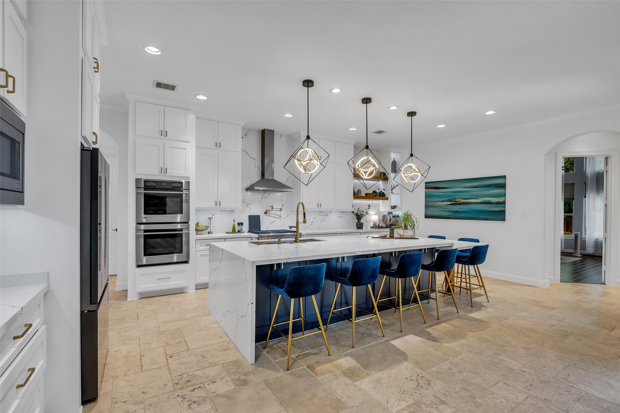 143 West Valera Ridge Place Spring, TX 77389 - Photo 13 of 50 a large kitchen with a table and chairs