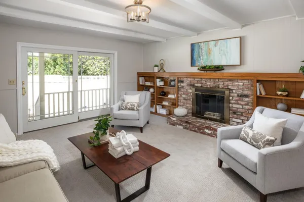 $3,998,000 | 807 University Avenue, Los Altos, CA 94024