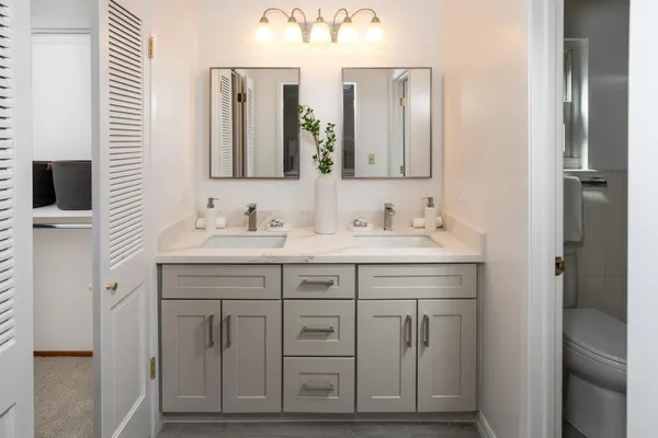 $3,998,000 | 807 University Avenue, Los Altos, CA 94024