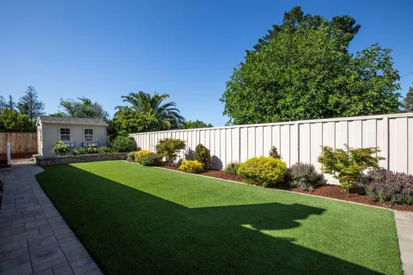 $3,998,000 | 807 University Avenue, Los Altos, CA 94024