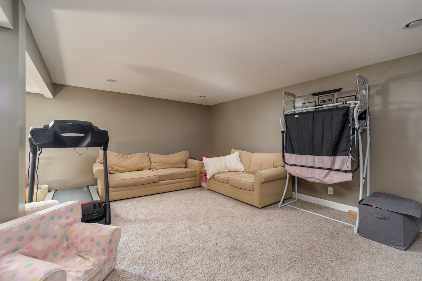 3421 Marquette Road Peru, IL 61354 - Photo 31 of 41 a living room with furniture and a window