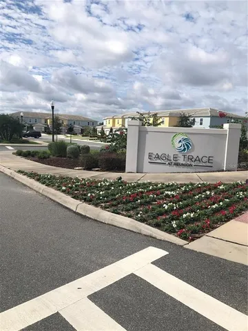 a view of a street with an empty space