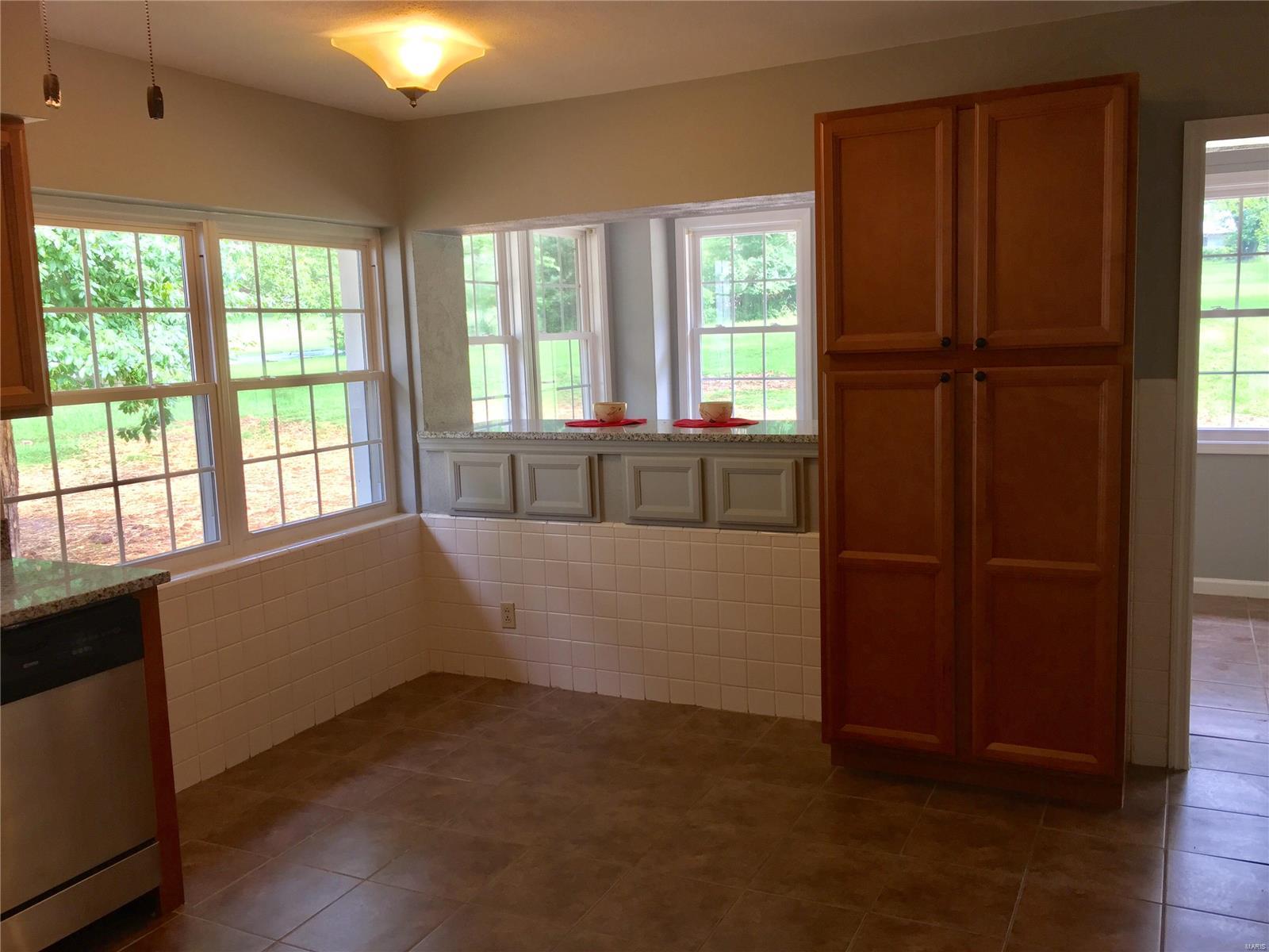 835 New Smizer Mill Road Fenton, MO 63026 - Photo 10 of 18 Gallery Image 10