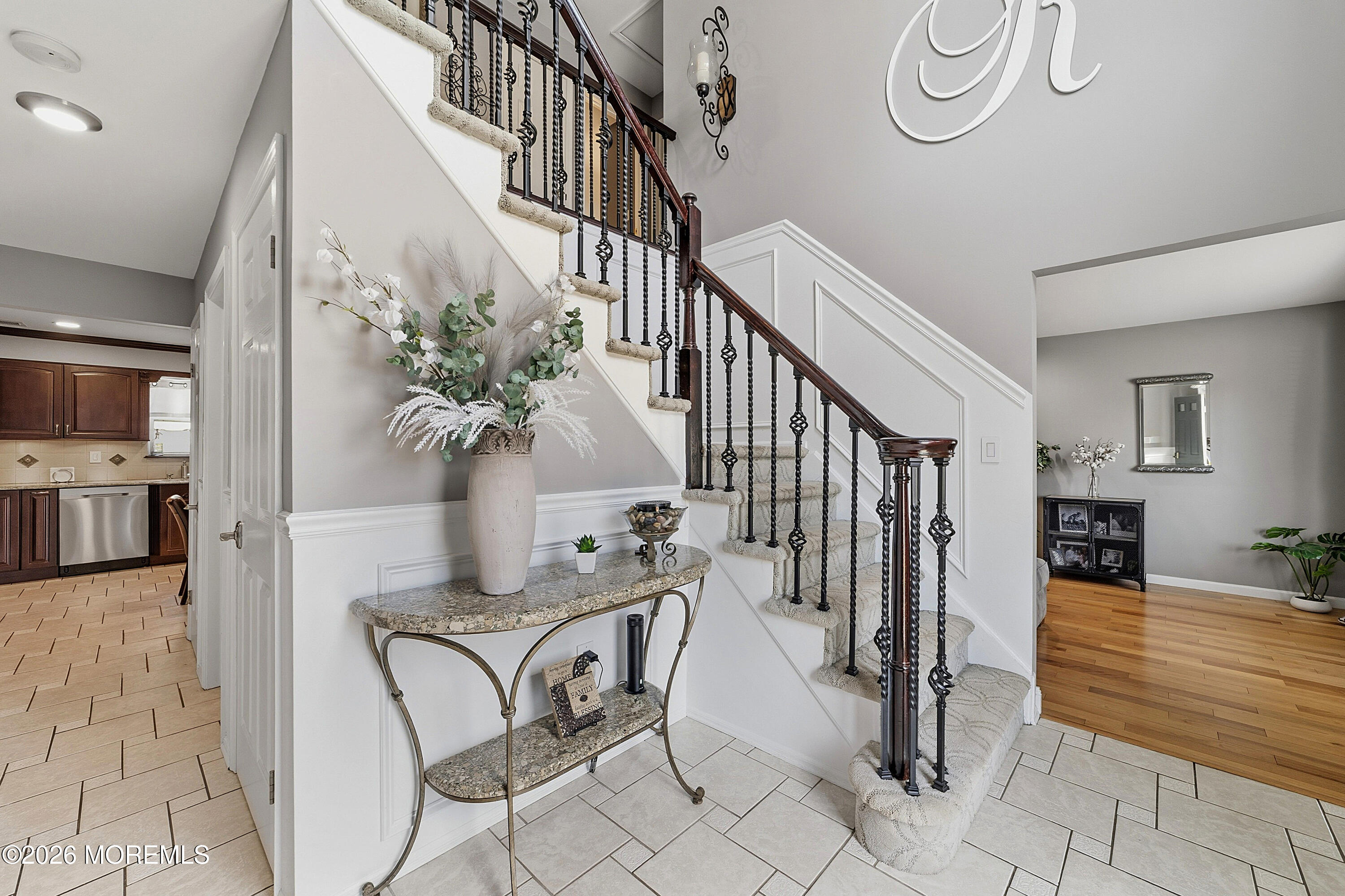42 Netty Street Howell, NJ 07731 - Photo 4 of 37 Foyer 1.0