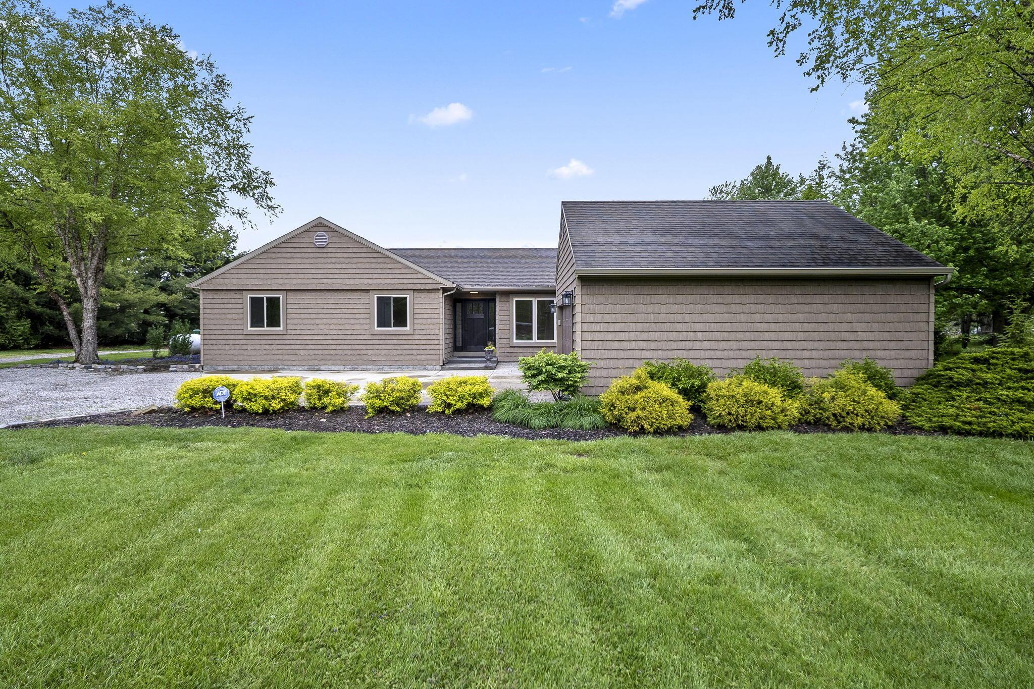 2672 Gooding Road Marion, OH 43302 - Photo 3 of 111 1-web-or-mls-IMG_7153