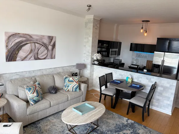 $2,650 | 1551 North Flagler Drive, Unit PH 9, West Palm Beach, FL 33401